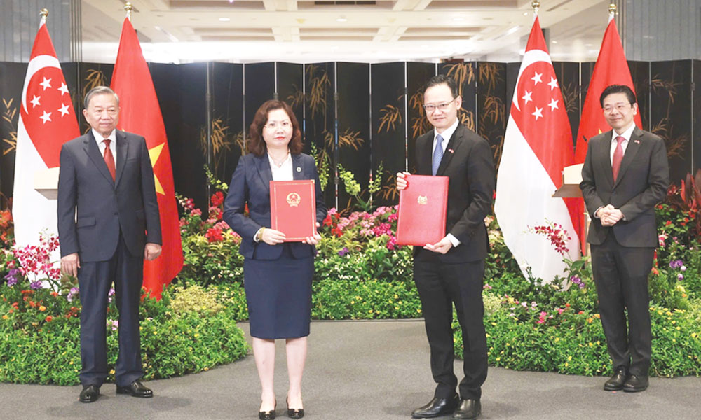 Vietnam, Singapore strengthen cooperation in capital market, digital asset regulation