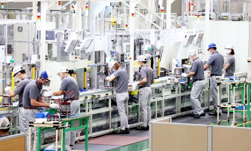 Further breakthroughs needed to improve the business environment