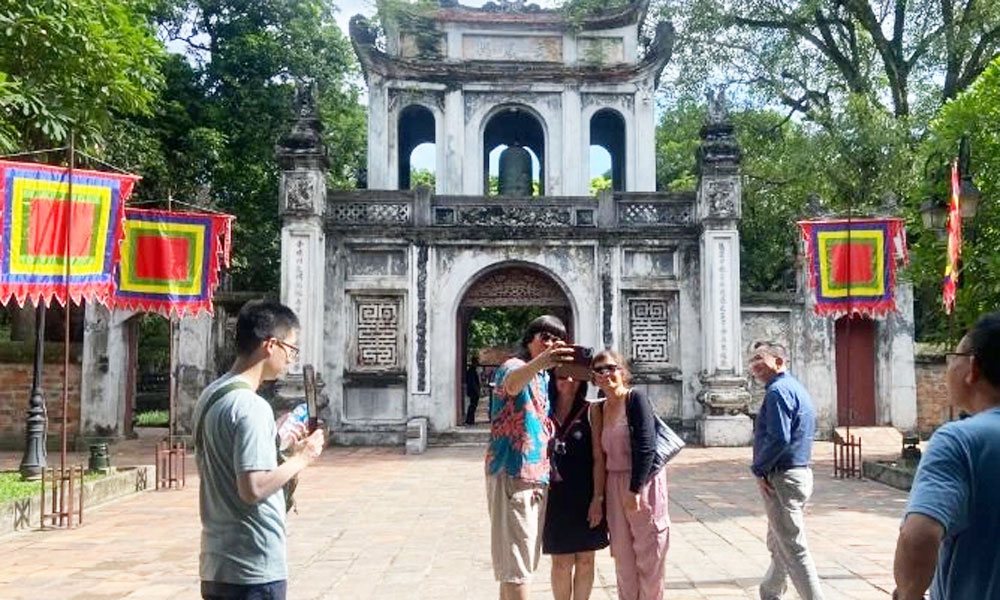 Ha Noi among top 15 most popular cities for tourists
