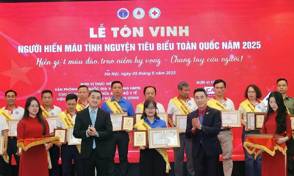 Blood donors honoured for lifesaving contributions
