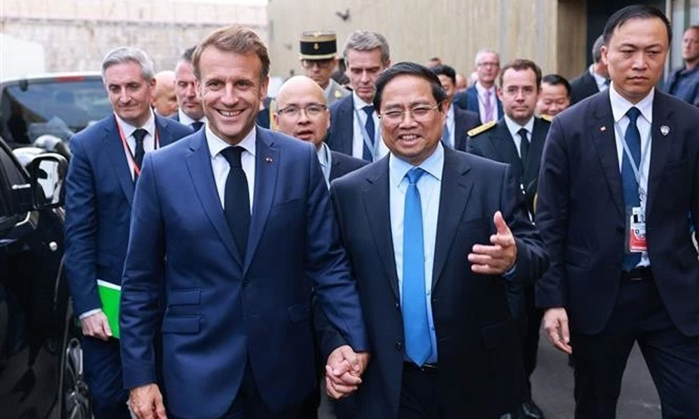 Vietnamese PM meets with French President