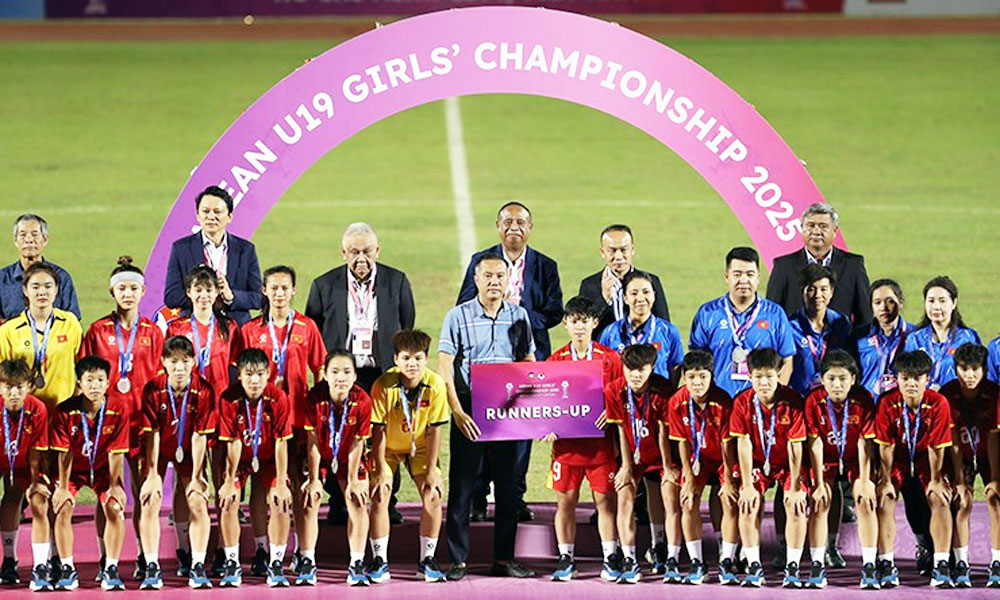 Viet Nam take silver in AFF U19 Final