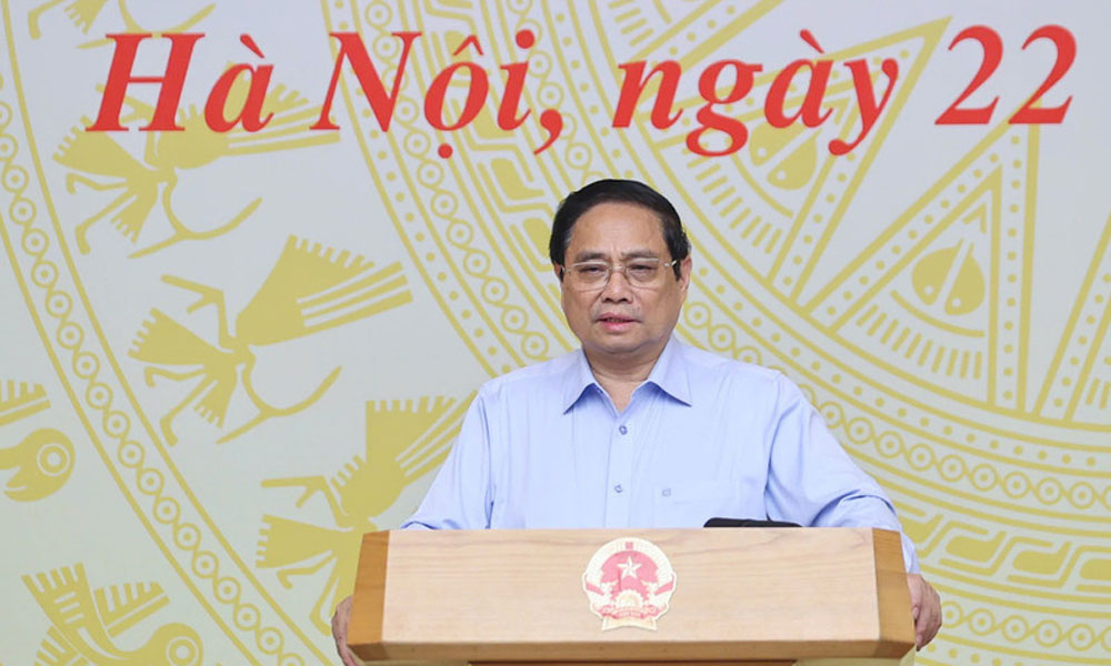 Local administrative restructuring must not stall other tasks: PM