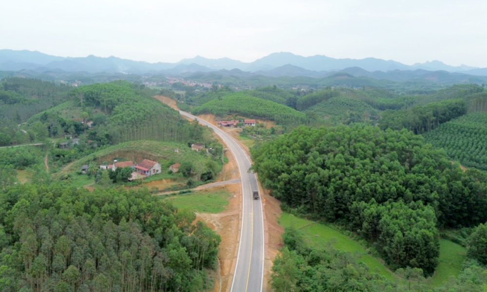 Bac Giang promotes traffic connection with neighbouring Thai Nguyen