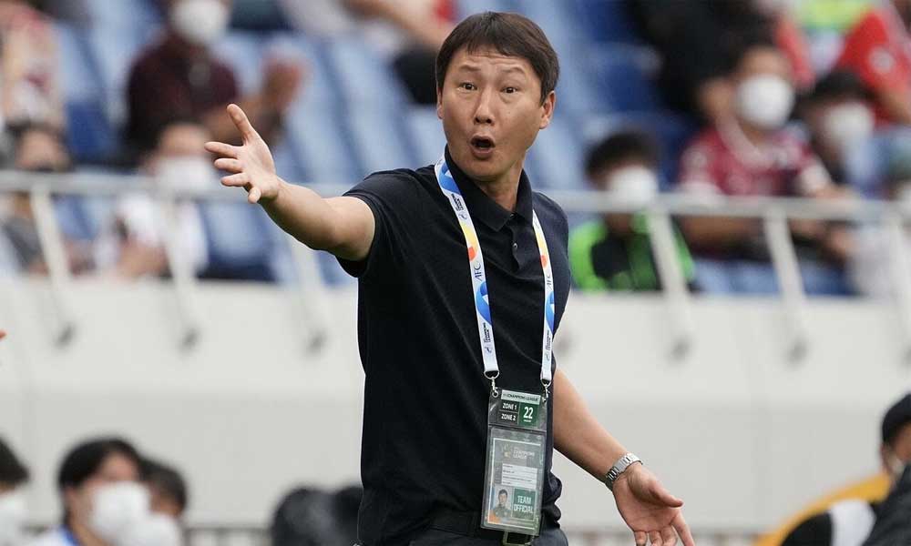 Vietnam gets new Korean coach after Frenchman's failure