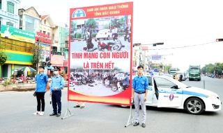 Nhân Ngày Thế giới tưởng niệm các nạn nhân tử vong do TNGT: Tưởng nhớ người đi - Vì người ở lại