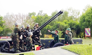 Lữ đoàn 673: Xây dựng đội ngũ cán bộ giỏi chuyên môn, mẫu mực về kỷ luật
