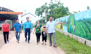 Bí thư Chi bộ Nguyễn Văn Hoạt: Nêu gương trong các phong trào
