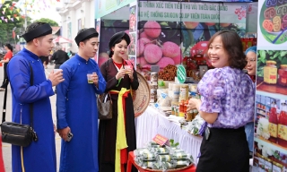 Khám phá không gian văn hóa phi vật thể vùng đất Kinh Bắc tại Co.opmart Bắc Giang