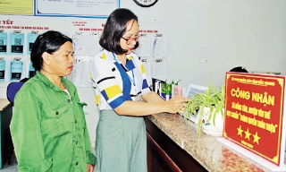 Xây dựng chính quyền thân thiện: Đầu tư hạ tầng, đổi mới phong cách phục vụ