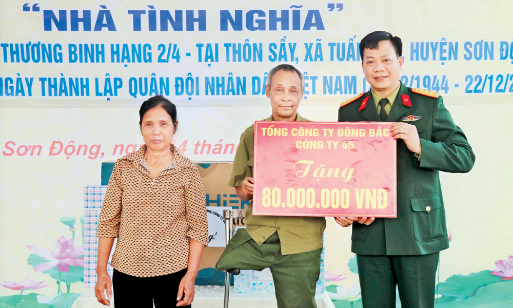  Thắt chặt tình quân dân