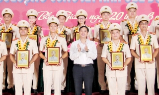   Công an nhân dân - Sống trong lòng dân: Bài 2 - Gần dân để phục vụ Nhân dân tốt hơn