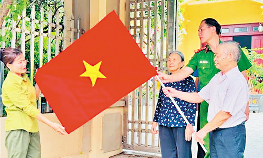  Công an nhân dân - Sống trong lòng dân: Bài 3 - Hiện thực hóa mục tiêu “xã vững mạnh, bám cơ sở”