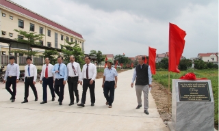 Khánh thành tuyến đường nông thôn do Đại sứ quán Ấn Độ tài trợ