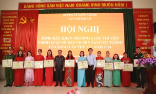 Lạng Giang: Hơn 2 nghìn bài thi chính luận bảo vệ nền tảng tư tưởng của Đảng