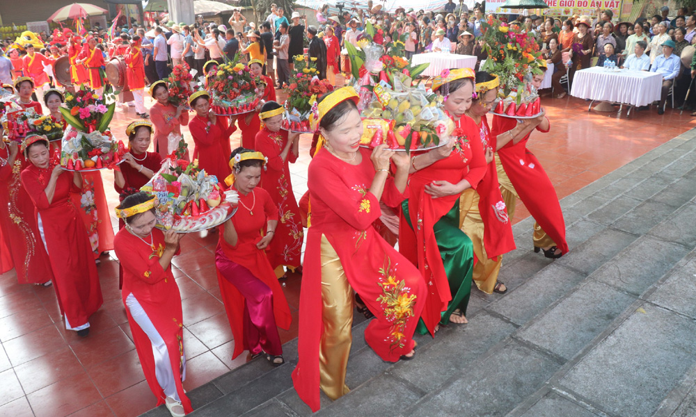 Khai mạc lễ hội truyền thống xã Tiên Lục
