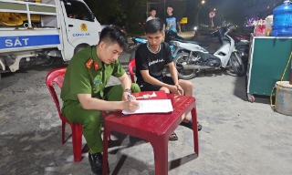 Thị xã Việt Yên mở đợt cao điểm xử lý vi phạm hành lang an toàn giao thông