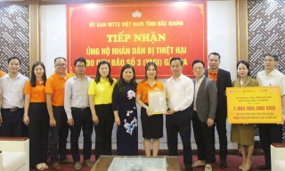 Phân bổ 1 tỷ đồng hỗ trợ tu sửa trường học, trạm y tế khắc phục hậu quả sau bão