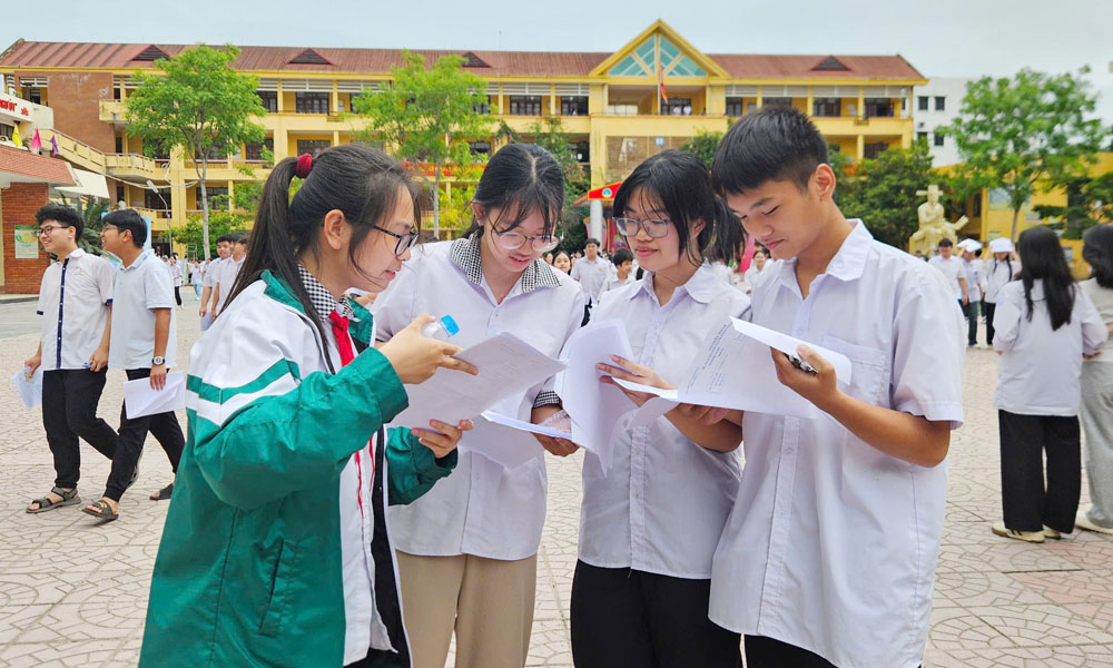  Sông Thương và nhiều địa danh của quê hương Bắc Giang được đưa vào đề thi môn Ngữ văn 