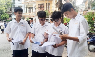 Hoàn thành kỳ thi vào lớp 10 không chuyên, dự kiến công bố điểm thi, điểm chuẩn trước ngày 1/7 