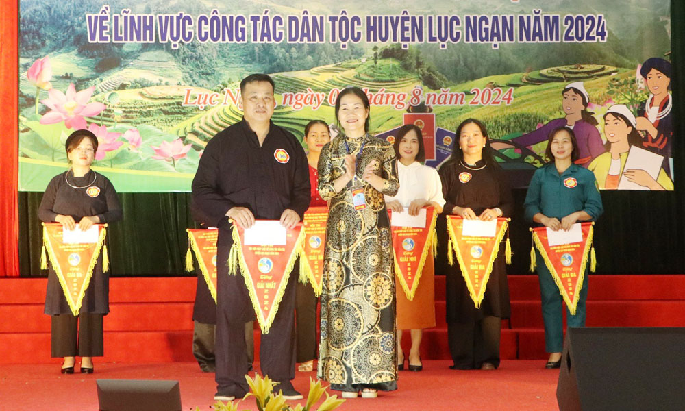 Lục Ngạn: Xã Quý Sơn giành giải Nhất thi tìm hiểu pháp luật về lĩnh vực công tác dân tộc