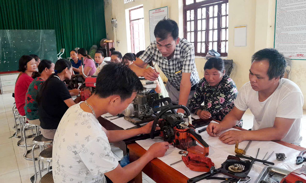 Sơn Động: Đẩy mạnh đào tạo nghề gắn với giải quyết việc làm để giảm nghèo bền vững 