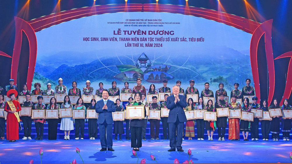  4 học sinh, sinh viên dân tộc thiểu số Bắc Giang được tuyên dương toàn quốc