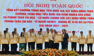 Xây dựng nông thôn xanh, sạch, đẹp, an toàn, bảo đảm an sinh xã hội, giảm nghèo bền vững