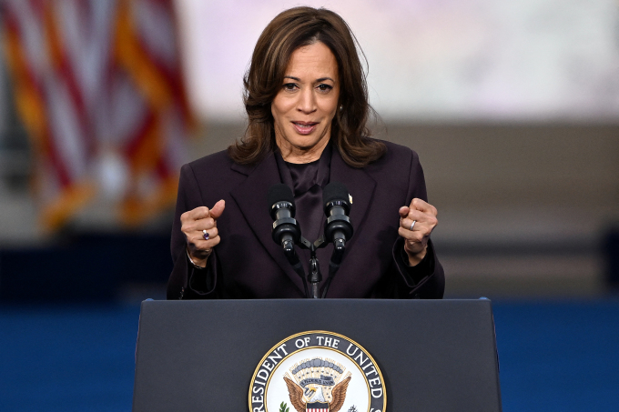  Bà Kamala Harris cam kết chuyển giao quyền lực hòa bình cho ông Donald Trump