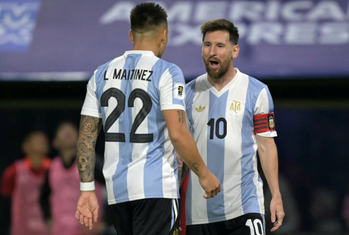  Messi giúp Argentina thắng ở vòng loại World Cup