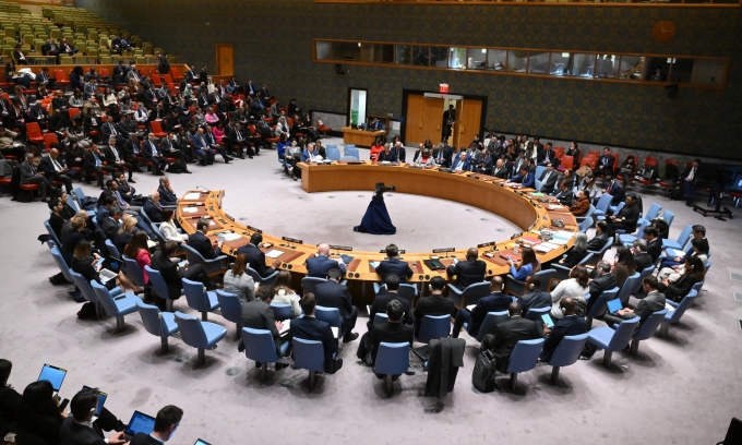 Hội đồng Bảo an Liên Hợp quốc yêu cầu ngừng bắn ở Dải Gaza