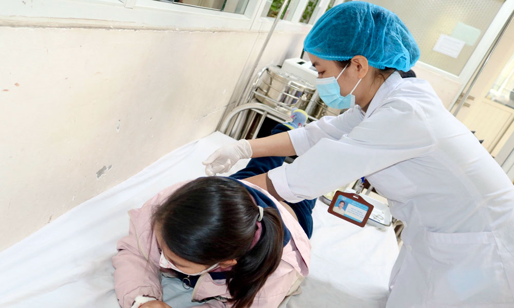  Điều trị dậy thì sớm để trẻ phát triển toàn diện