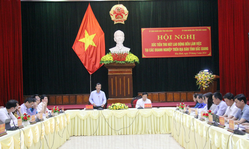 Đoàn công tác tỉnh Bắc Giang làm việc với tỉnh Hòa Bình về xúc tiến thu hút lao động