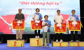 Giải chạy Báo Bắc Giang mở rộng năm 2024: Trao 4 giải Nhất cho các đội hình chạy tập thể 