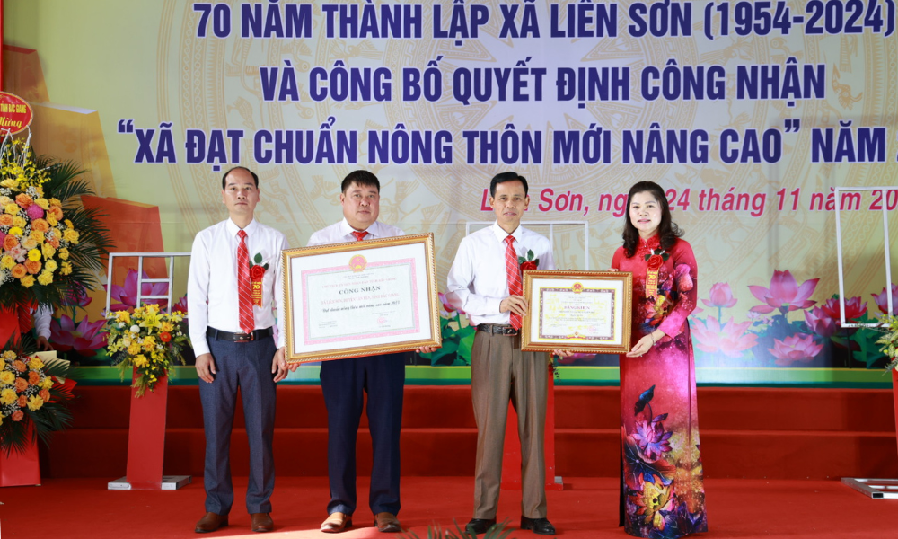  Xã Liên Sơn (Tân Yên) kỷ niệm 70 năm thành lập và công bố quyết định đạt chuẩn nông thôn mới nâng cao