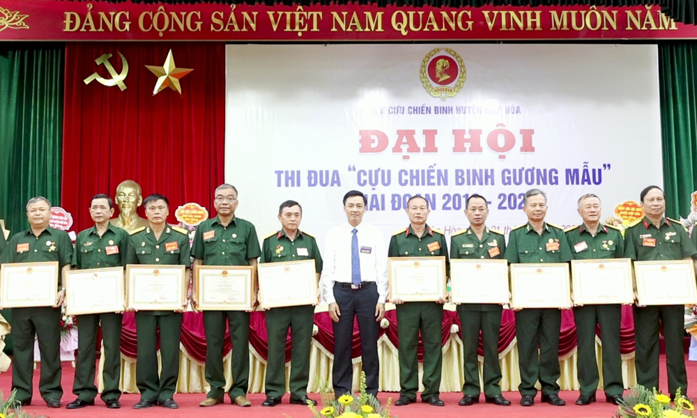 Khen thưởng 56 tập thể, cá nhân tiêu biểu trong phong trào “Cựu chiến binh gương mẫu”