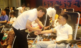 Lạng Giang: Cán bộ, người dân hiến hơn 480 đơn vị máu an toàn