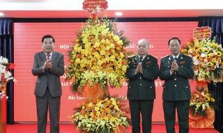 Bắc Giang: Gặp mặt kỷ niệm 35 năm Ngày thành lập Hội Cựu chiến binh Việt Nam 6/12