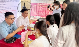 Hai tỉnh Bắc Giang - Lạng Sơn: Tăng cường hợp tác, xúc tiến thu hút lao động, giải quyết việc làm