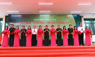 Bắc Giang: Khai mạc triển lãm “Da cam - Lương tri và công lý”
