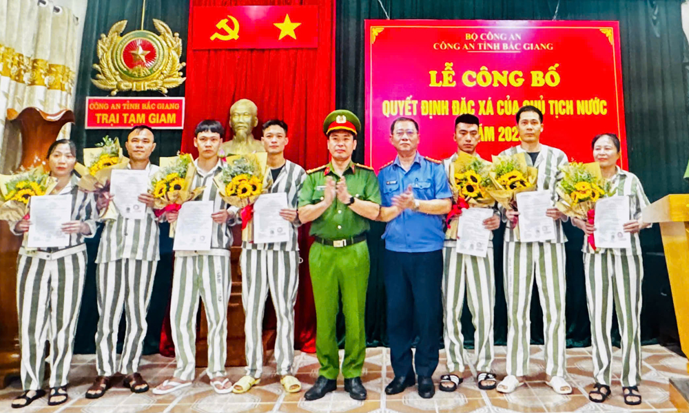  Trở về trong vòng tay yêu thương