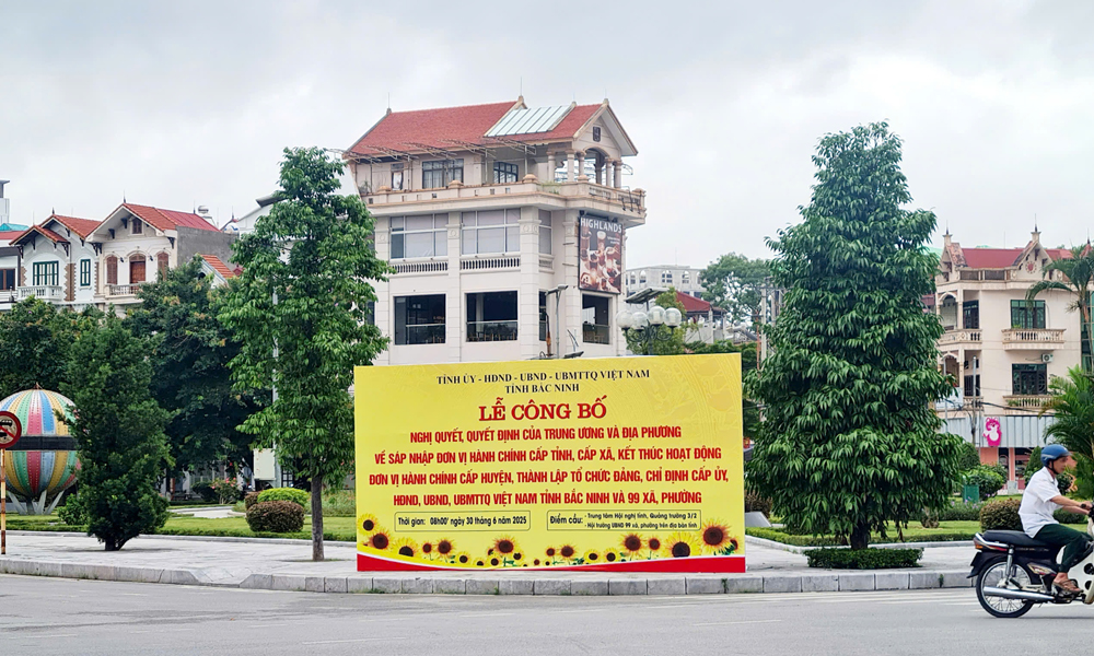  Rộn ràng khí thế mới trước ngày sáp nhập