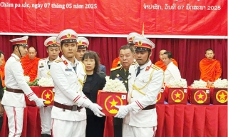 Hồi hương 16 bộ hài cốt liệt sĩ Việt Nam hy sinh tại Nam Lào