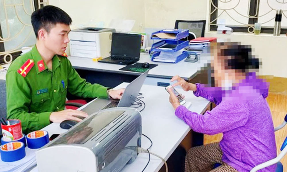  Giả danh công an đọc lệnh khởi tố qua video, lừa cụ bà ở Sơn La gần 200 triệu đồng
