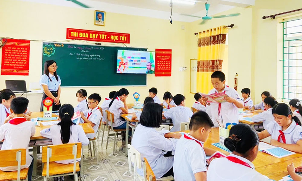  Trường học có bị sáp nhập sau khi bỏ cấp huyện?
