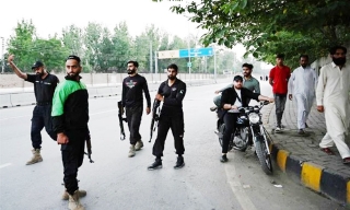 Ấn Độ và Pakistan nhất trí ngừng bắn ngay lập tức
