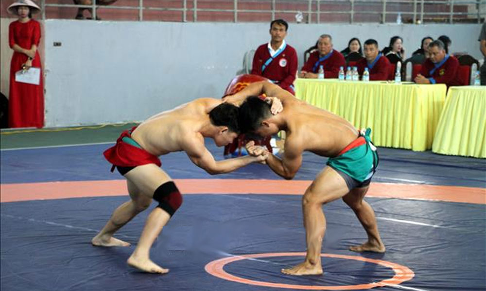  200 đô vật tranh tài tại Giải vô địch quốc gia