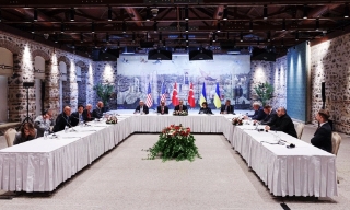 Nga - Ukraine đàm phán tại Istanbul