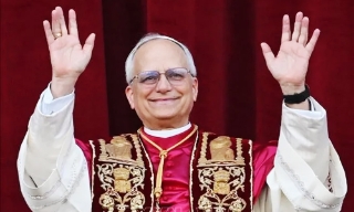 Giáo hoàng Leo XIV đề xuất tổ chức đàm phán hòa bình Nga - Ukraine tại Vatican