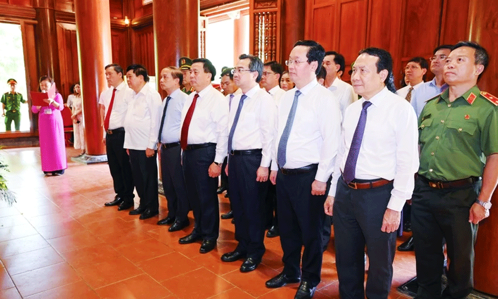  Chủ tịch Hồ Chí Minh - Biểu tượng cao đẹp của ý chí, khát vọng độc lập của dân tộc, tự do, hạnh phúc cho Nhân dân